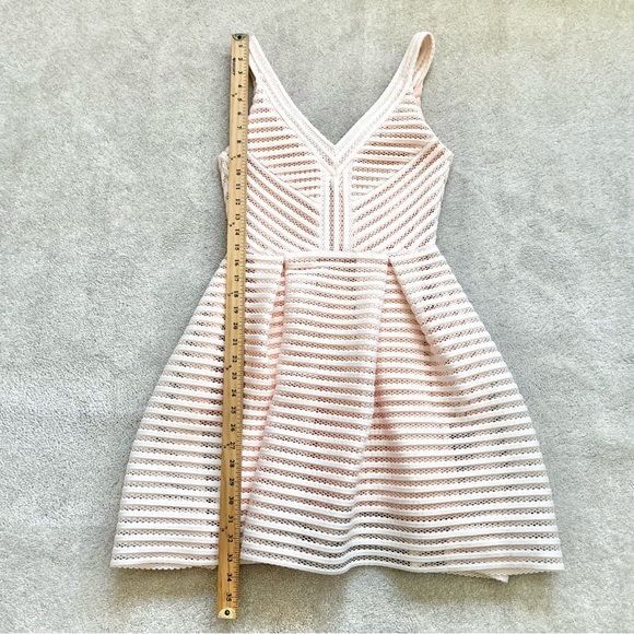MAJE Pink Rayure Mesh-Striped Jersey Mini Dress Size 2 Skater Feminine Dainty - Picture 11 of 13